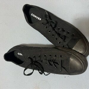 Converse Men's Black Canvas Sneakers